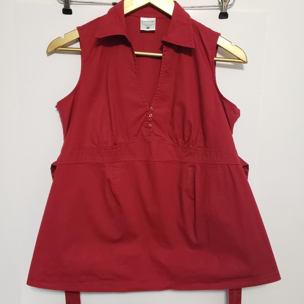 NWOT MOTHERHOOD MATERNITY Red Collar Tie Back Tank